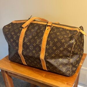 Louis Vuitton Sac Souple 45 Leather Bag.